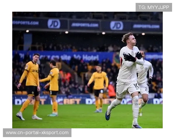 切尔西客场3-1战胜狼队,帕尔默上半场即完成帽子戏法 切尔西客场3-1战胜狼队,帕尔默上半场即完成帽子戏法